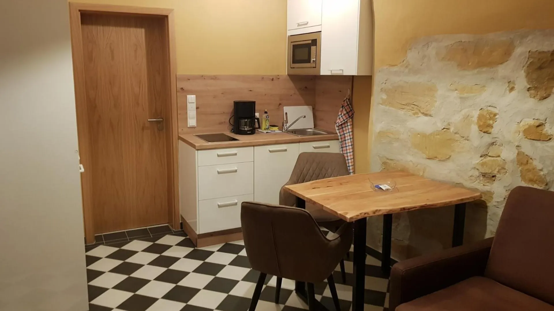Boardinghouse Stadtmauer Schwandorf in Bayern Apartment